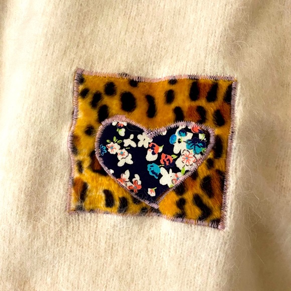 BAB vintage wool/cashmere cardigan with custom cheetah patch 🐆💙 - Picture 2 of 5